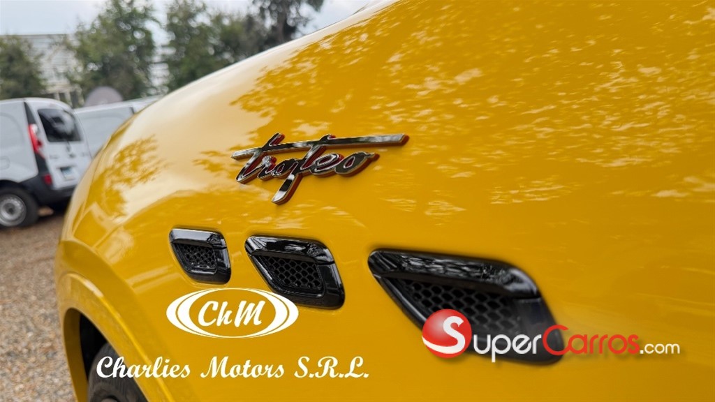 2025 Maserati Grecale Trofeo — foto 11 / 12