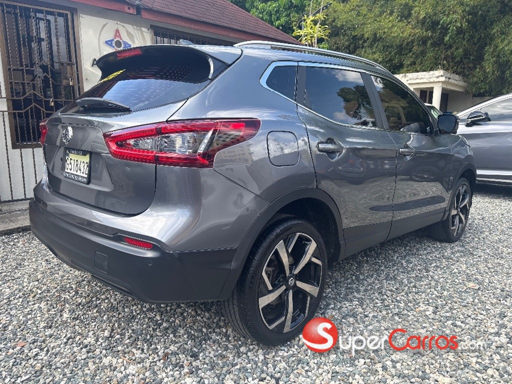2020 Nissan Qashqai FULL — foto 5 / 9