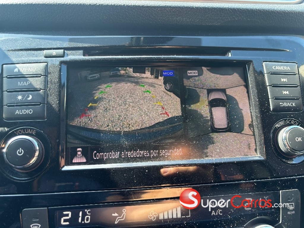 2020 Nissan Qashqai FULL — foto 8 / 9