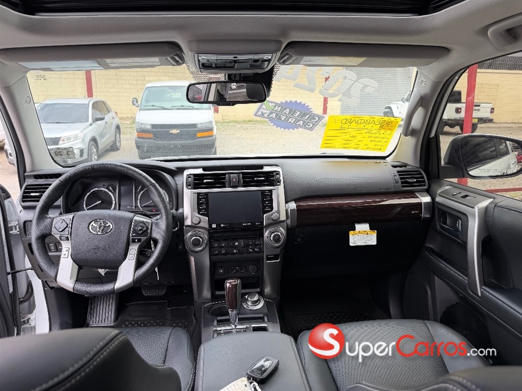 2024 Toyota 4 Runner Limited — foto 8 / 11