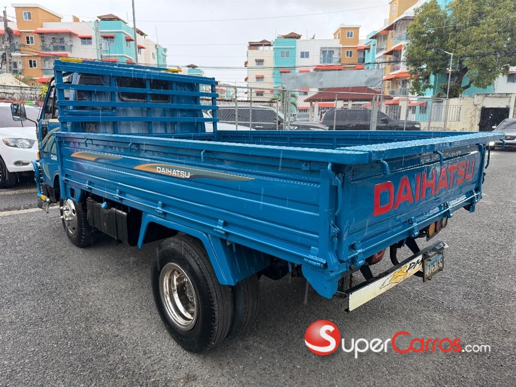 2006 Daihatsu Delta Cama Corta — foto 6 / 8