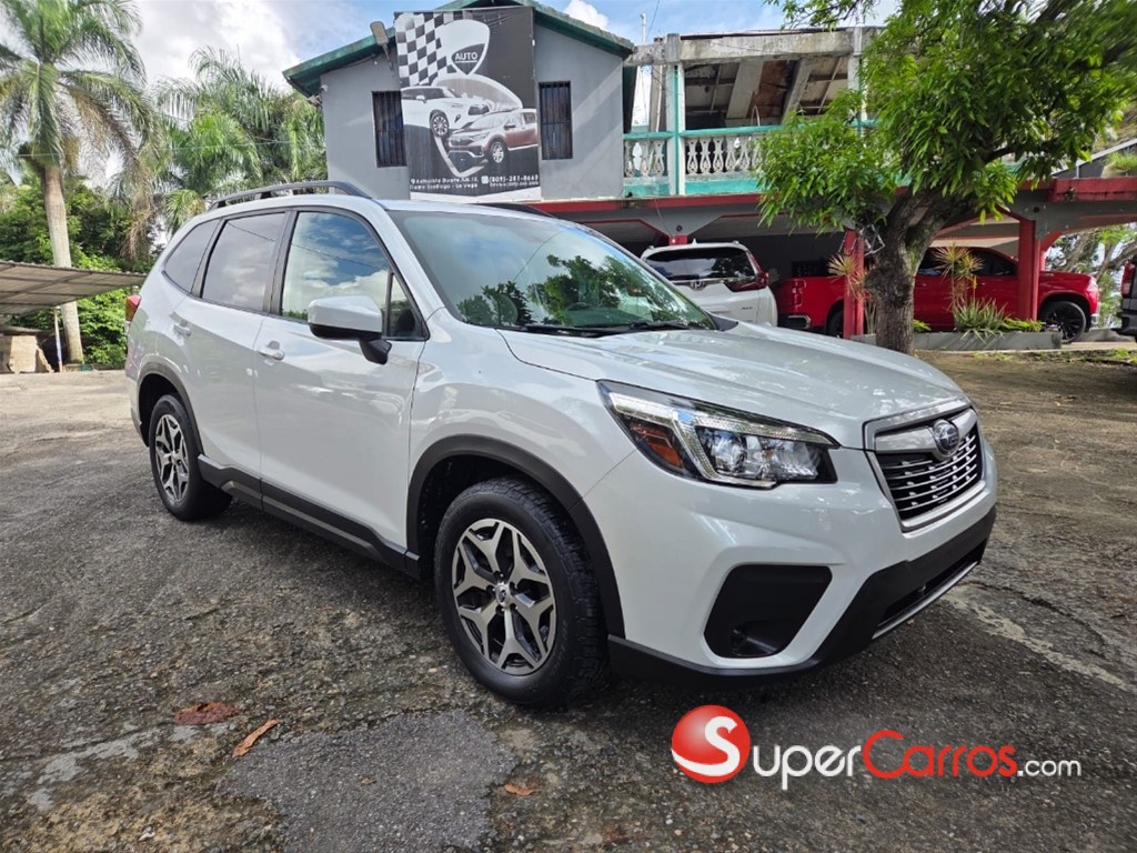 2020 Subaru Forester Premium — foto 2 / 12