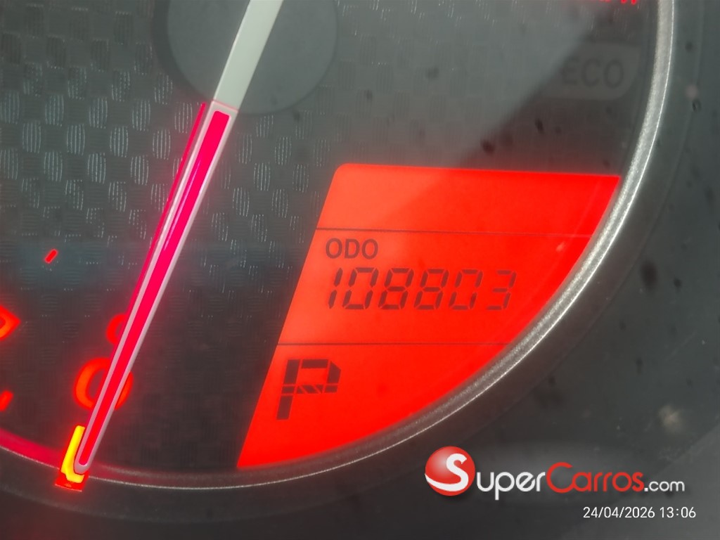 2011 Toyota 4 Runner SR5 — foto 11 / 12