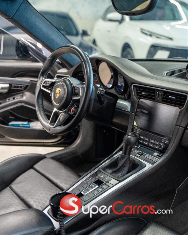 2017 Porsche 911 Carrera S — foto 10 / 12