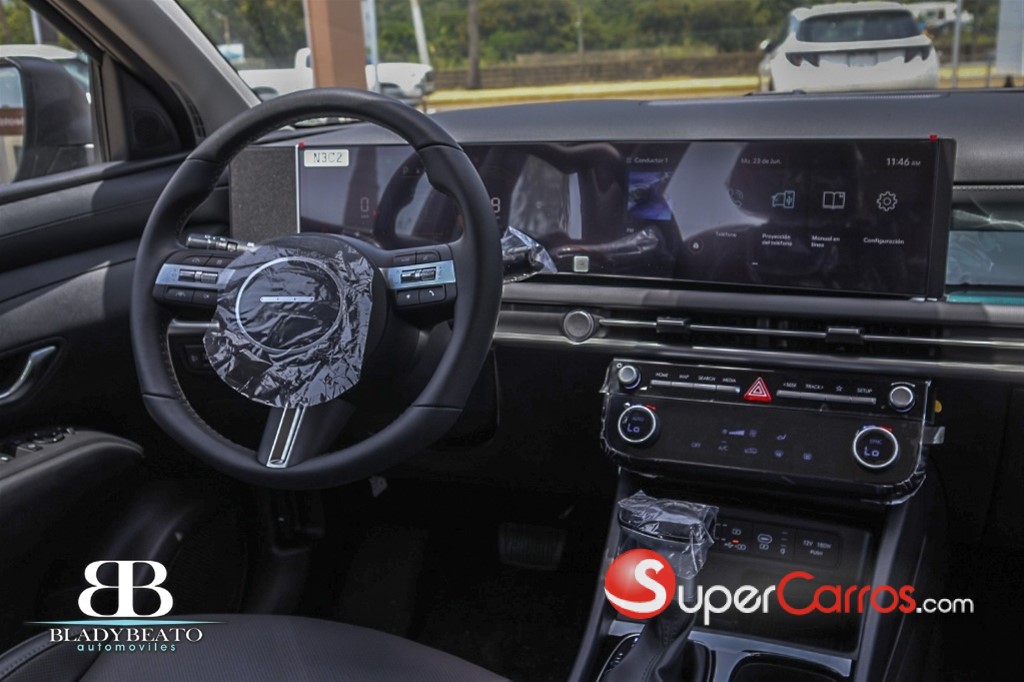2026 Hyundai Tucson Signature — foto 7 / 12