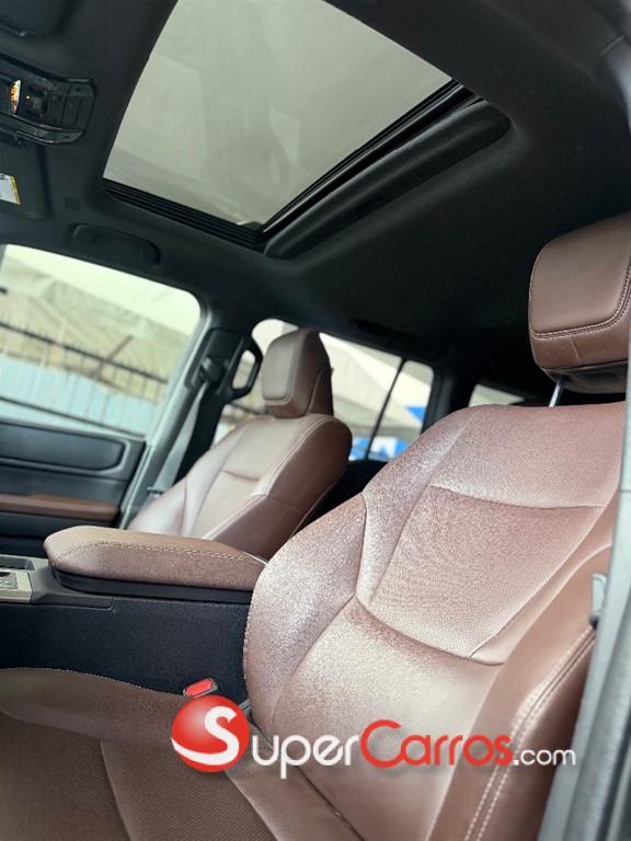 2024 Toyota Land Cruiser Prado Híbrida — foto 7 / 12