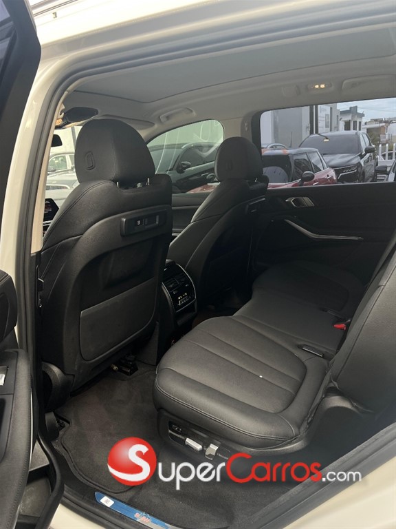 2022 BMW X 7 XDRIVE 40i — foto 5 / 10
