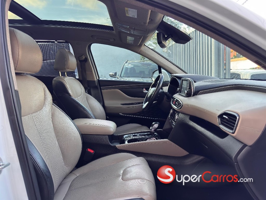 2020 Hyundai Santa Fe SEL — foto 9 / 12