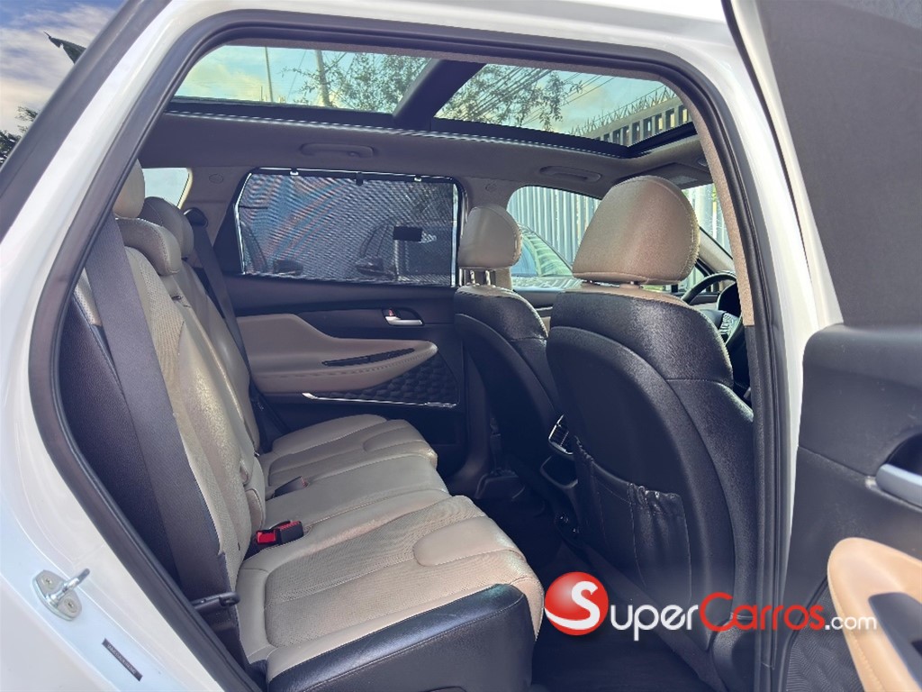 2020 Hyundai Santa Fe SEL — foto 11 / 12