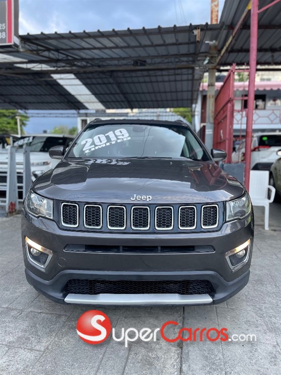 2019 Jeep Compass Limited — foto 2 / 10