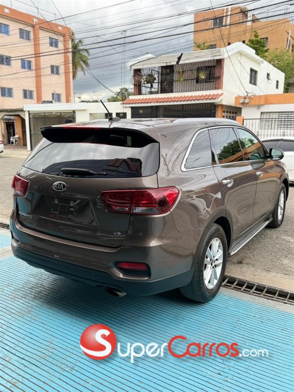 2020 Kia Sorento LX — foto 12 / 12