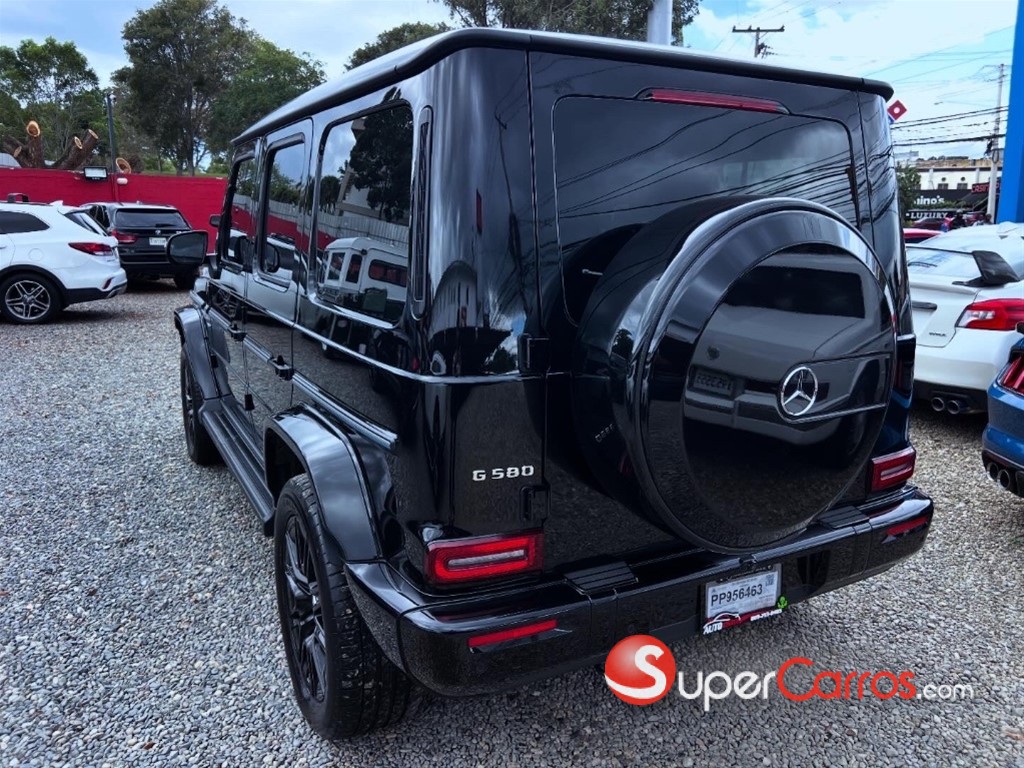 2025 Mercedes-Benz Clase G 580 wth EQ TECHNOLOGY — foto 11 / 12