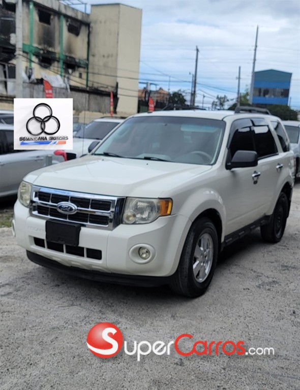2012 Ford Escape — foto 3 / 9