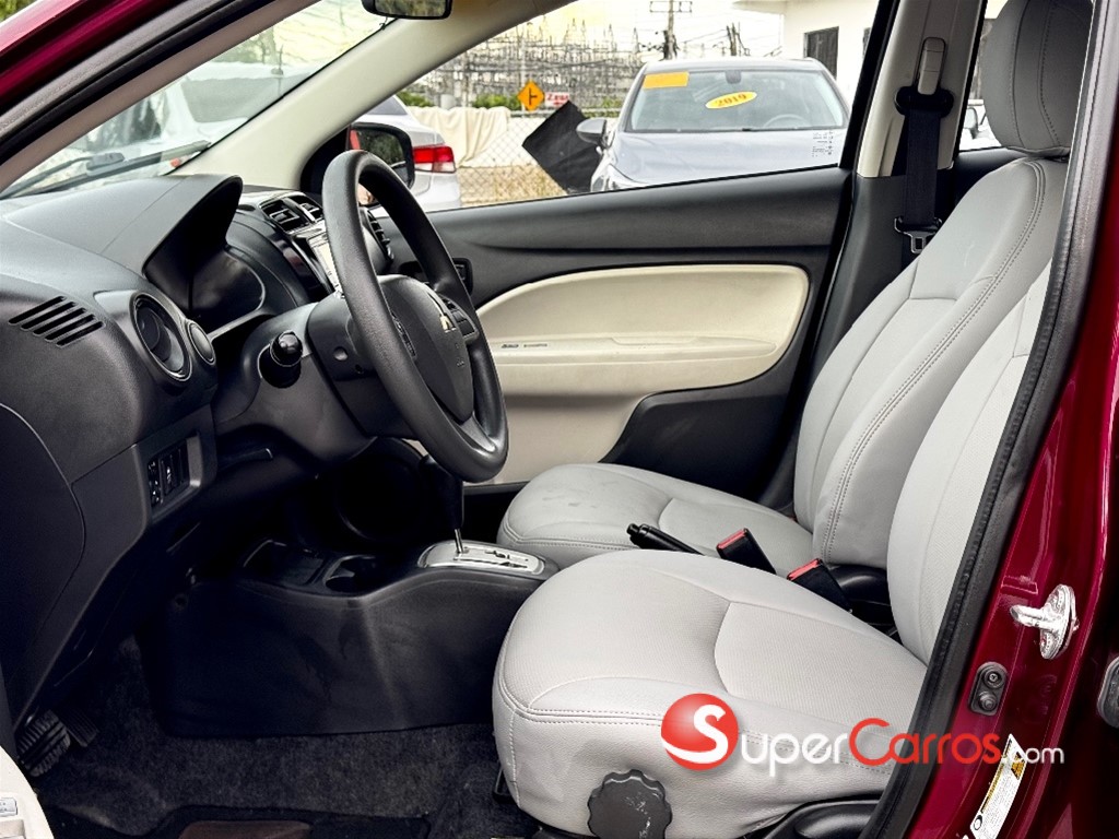 2020 Mitsubishi Motors Mirage G4 — foto 8 / 10