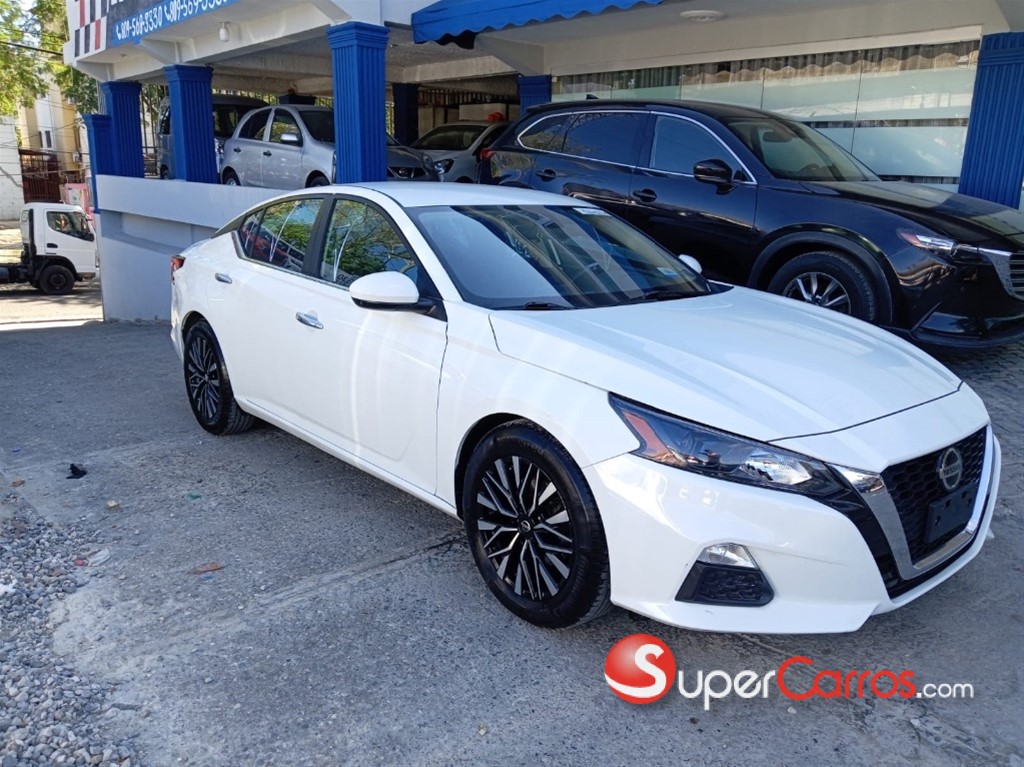 2022 Nissan Altima SV — foto 3 / 12
