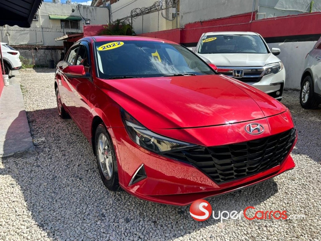 2022 Hyundai Elantra SE
