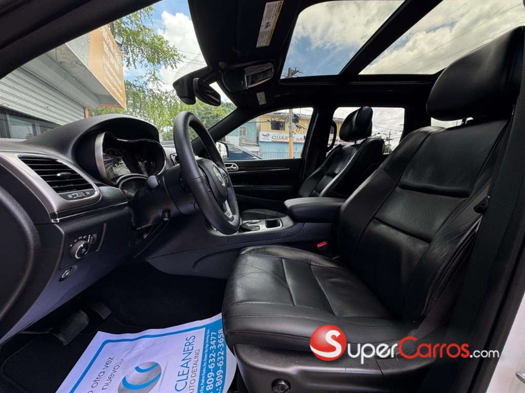 2020 Jeep Grand Cherokee Limited — foto 9 / 10
