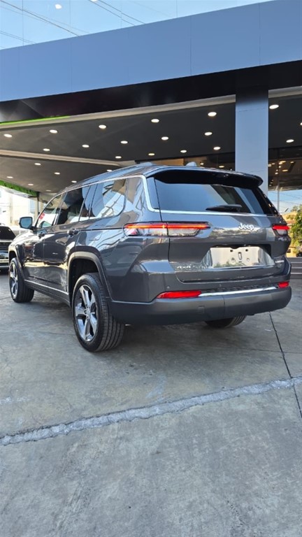 2025 Jeep Grand Cherokee L Limited — foto 3 / 12