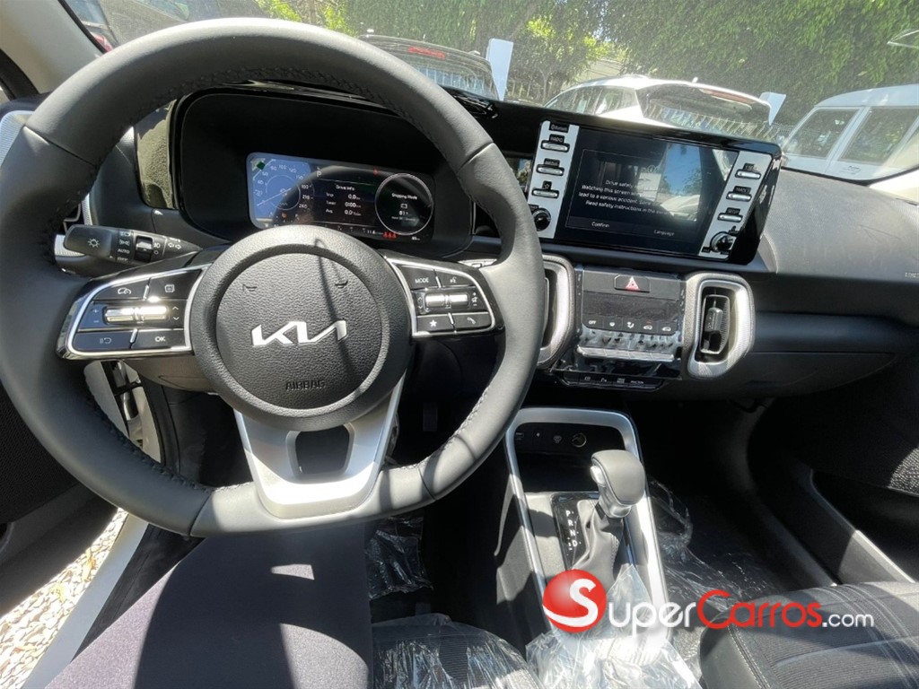 2027 Kia Sonet FULL — foto 3 / 5