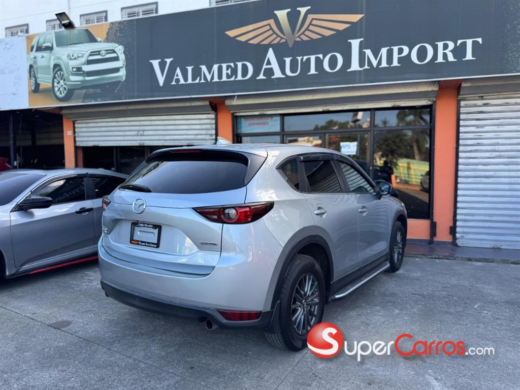 2020 Mazda CX-5 Touring — foto 7 / 10