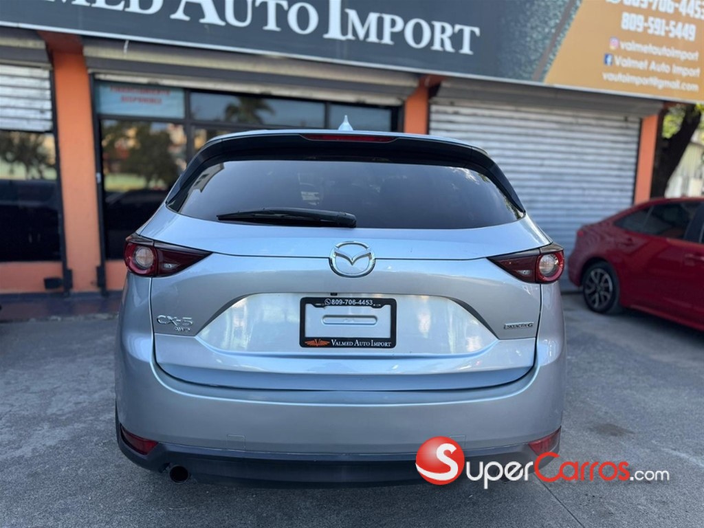 2020 Mazda CX-5 Touring — foto 8 / 10