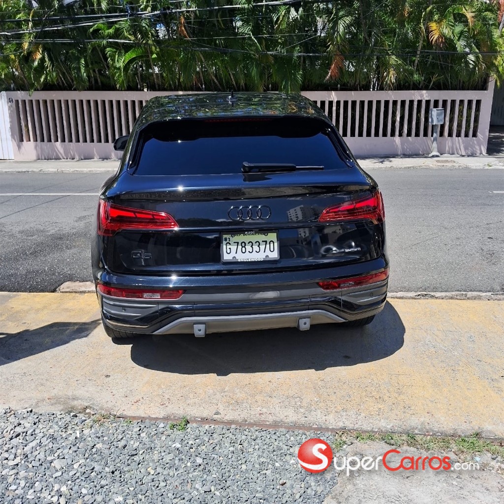 2023 Audi Q5 S-Line Sportback — foto 5 / 12