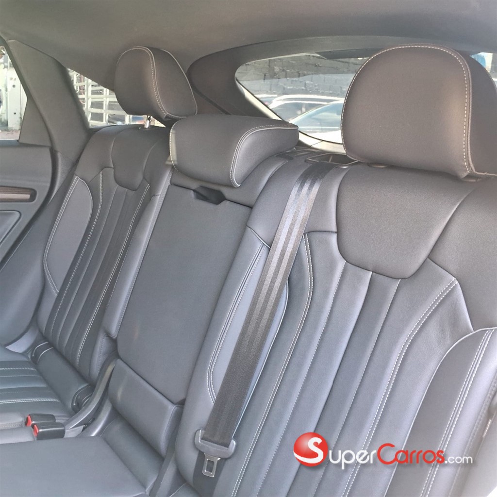 2023 Audi Q5 S-Line Sportback — foto 9 / 12
