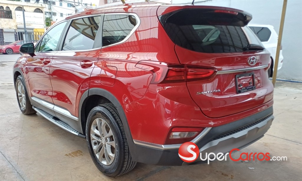 2020 Hyundai Santa Fe SE — foto 3 / 11