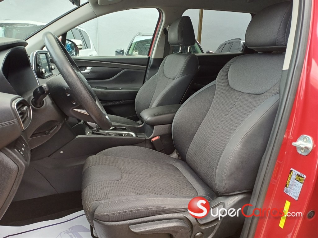 2020 Hyundai Santa Fe SE — foto 4 / 11