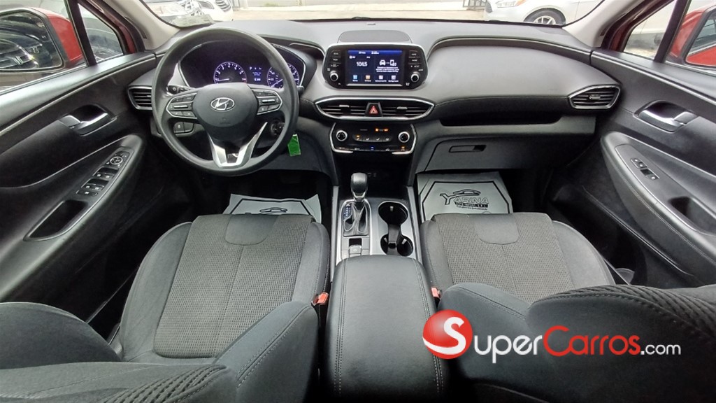 2020 Hyundai Santa Fe SE — foto 9 / 11
