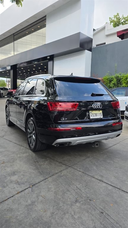 2017 Audi Q7 Quatro — foto 5 / 12