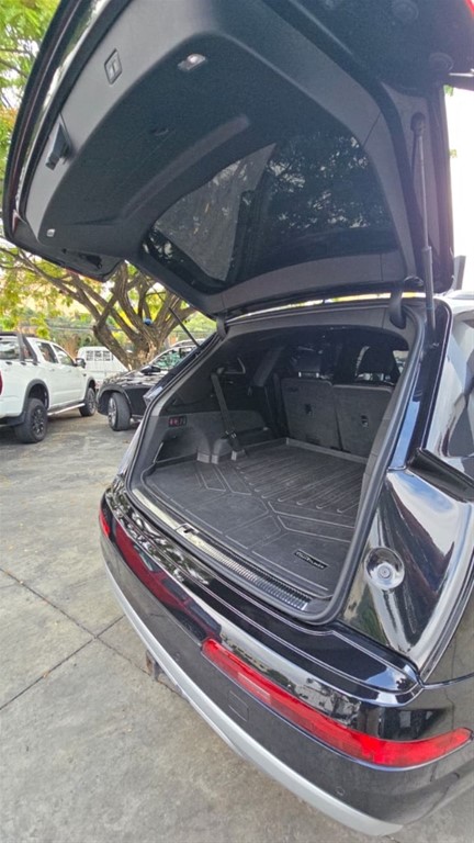 2017 Audi Q7 Quatro — foto 8 / 12