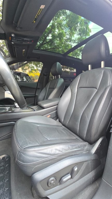 2017 Audi Q7 Quatro — foto 10 / 12
