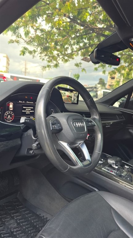 2017 Audi Q7 Quatro — foto 11 / 12