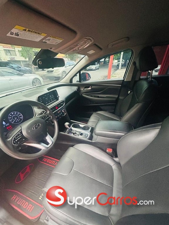 2019 Hyundai Santa Fe SE — foto 8 / 10