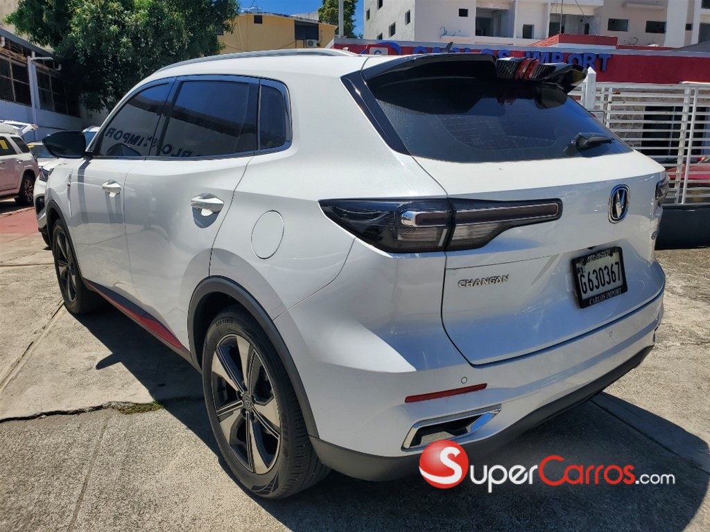 2023 Changan CS 55 Plus — foto 8 / 12