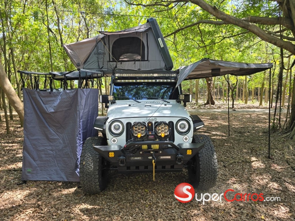 2018 Jeep Wrangler Rubicon Unlimited — foto 3 / 12