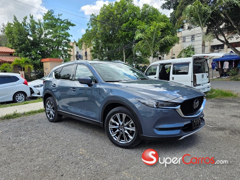 2021 Mazda CX-5 Carbon Edition — foto 6 / 12