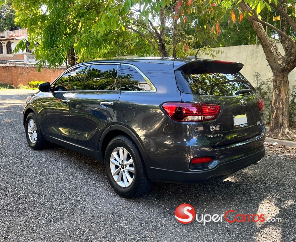 2019 Kia Sorento LX — foto 5 / 9