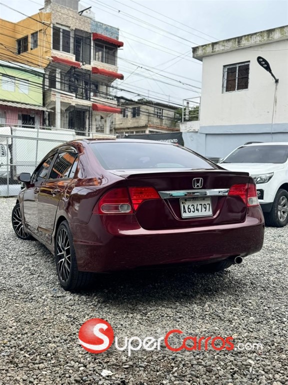 2011 Honda Civic LX — foto 2 / 6
