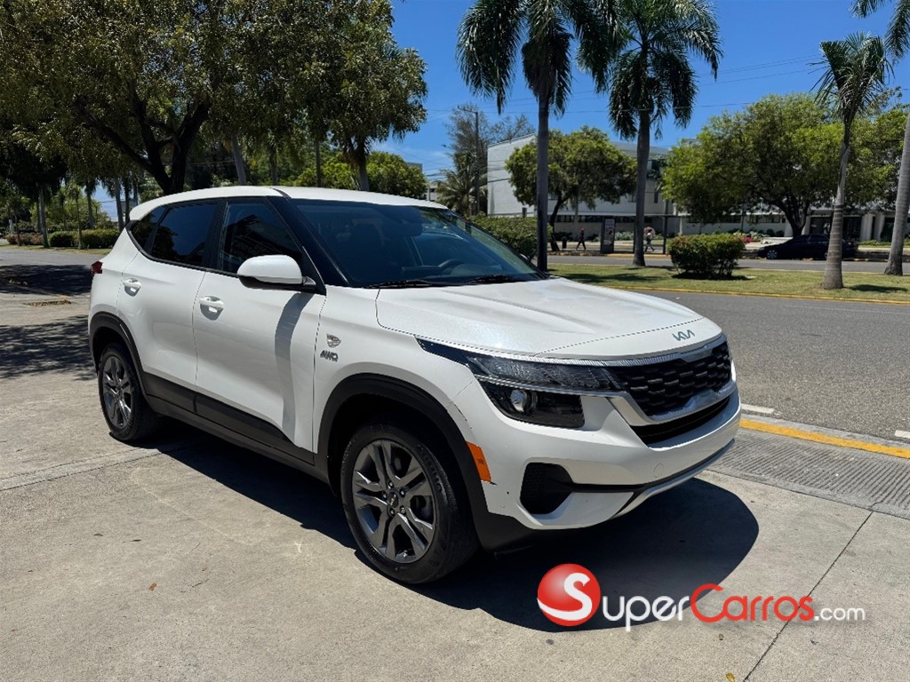 2022 Kia Seltos LX — foto 3 / 10