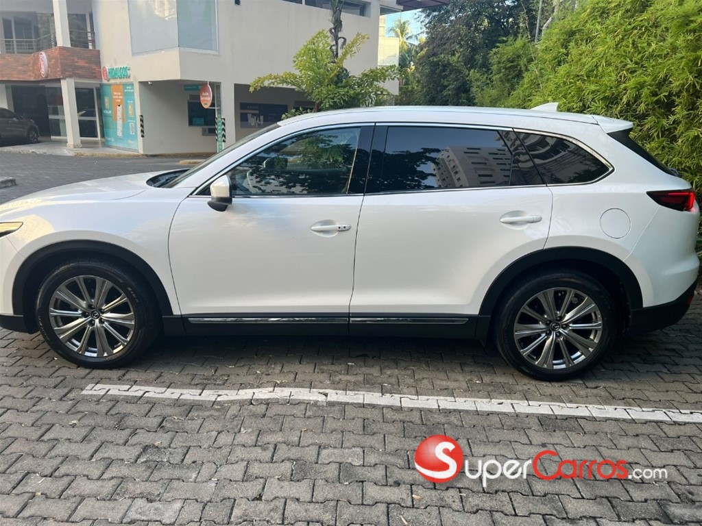 2024 Mazda CX-9 LIMITED — foto 4 / 11