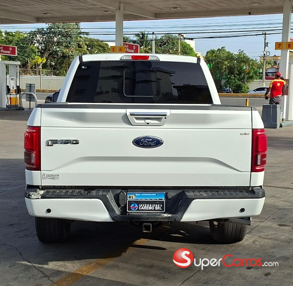 2017 Ford F 150 Lariat — foto 8 / 11