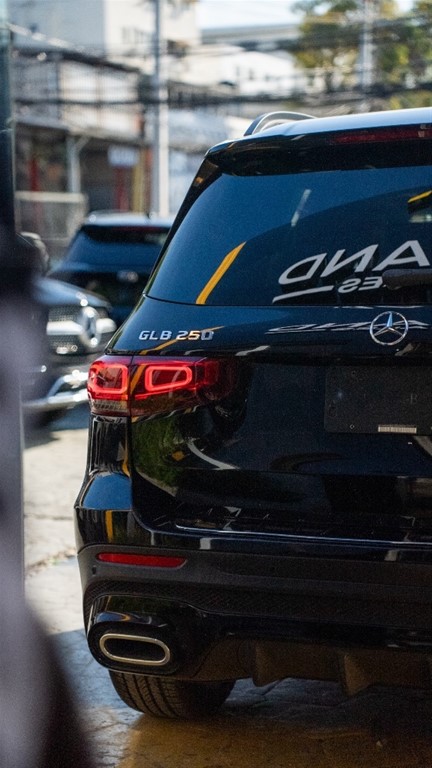 2020 Mercedes-Benz Clase GLB 250 AMG — foto 4 / 11