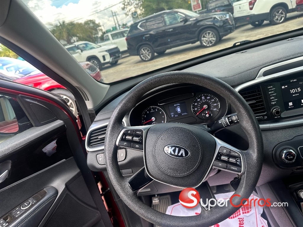 2018 Kia Sorento — foto 9 / 11