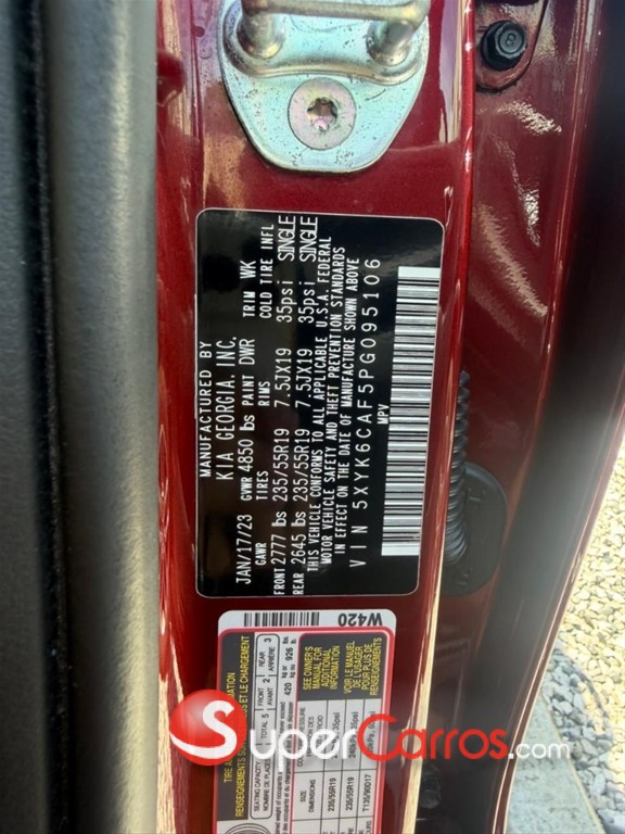 2023 Kia Sportage EX — foto 9 / 12