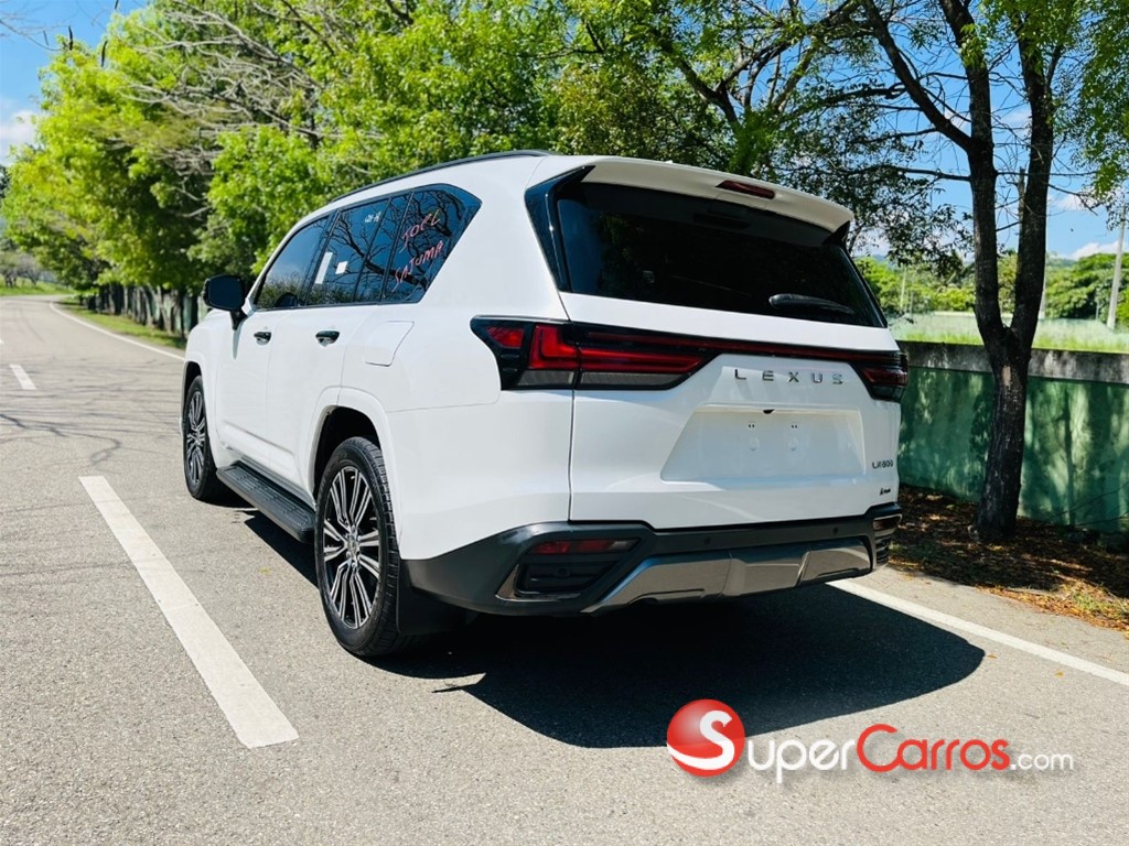 2023 Lexus LX 600 Luxury — foto 10 / 12