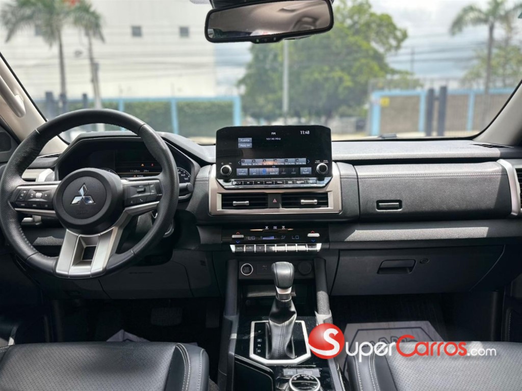 2025 Mitsubishi Motors L 200 — foto 6 / 12