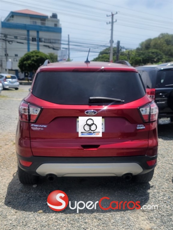 2018 Ford Escape — foto 4 / 11