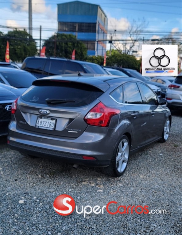 2014 Ford Focus — foto 3 / 10